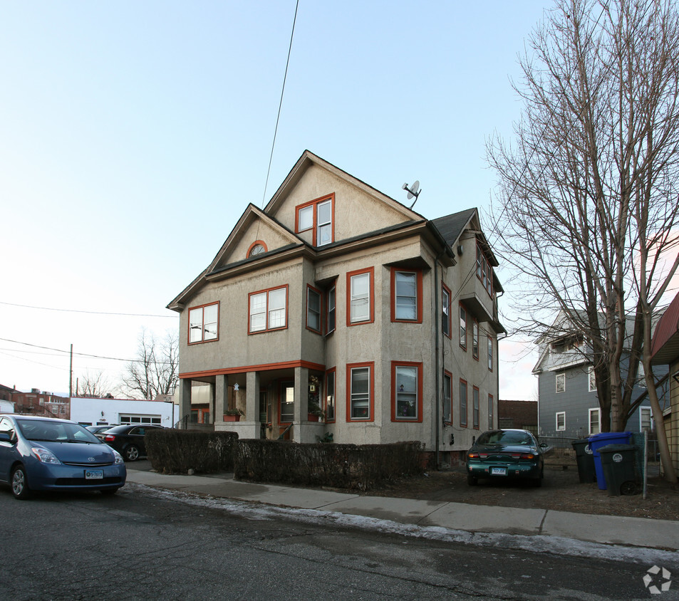 Building Photo - 85 Franklin St