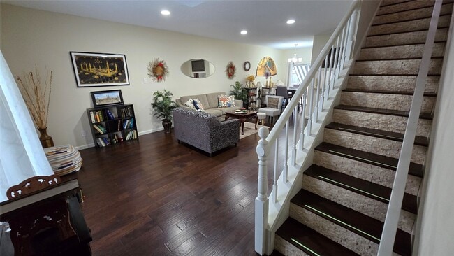 Building Photo - 1805 Stoney Brook Dr