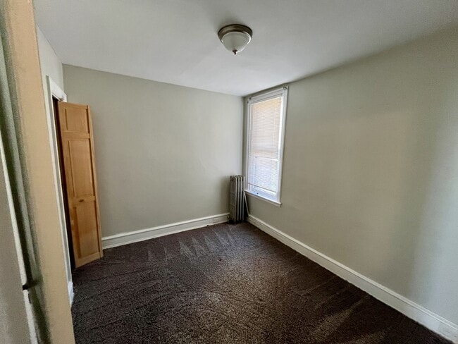 Building Photo - 4129 Gilham St