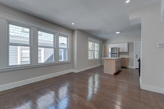 Building Photo - 47-49 Mead St