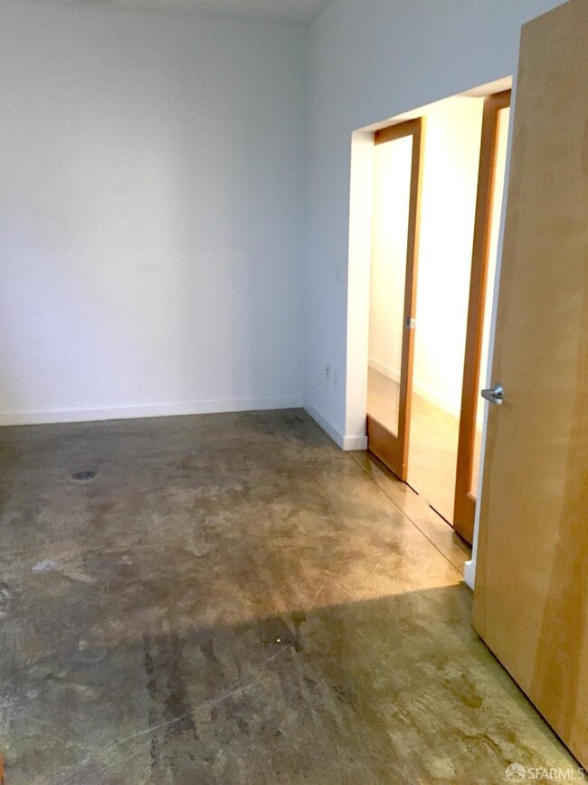 Building Photo - 52 Rausch St