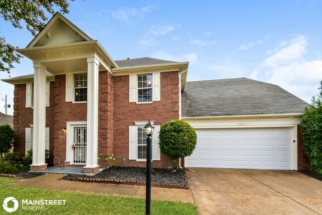 Foto del edificio - 4960 GRAND PINES DR, Memphis, TN 38125