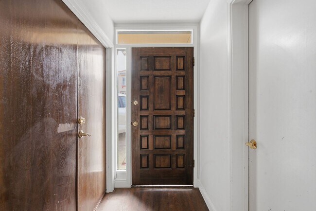 Foto del edificio - More space. More possibilities.