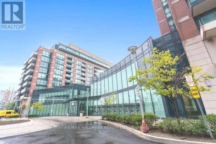 Photo principale - 525-525 Wilson Ave