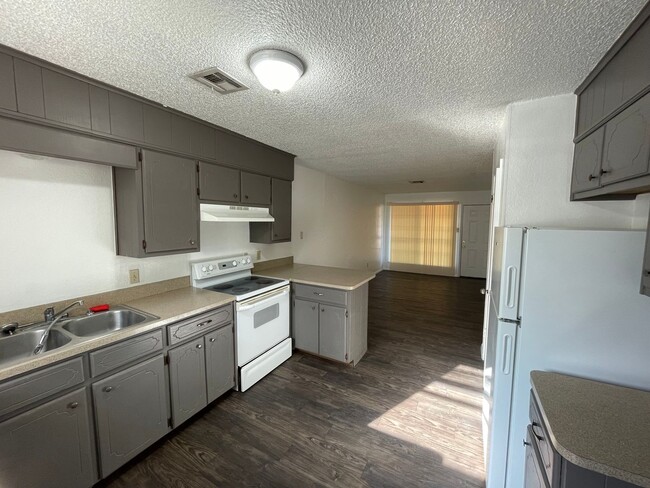 Foto del edificio - 3101 N 25th St