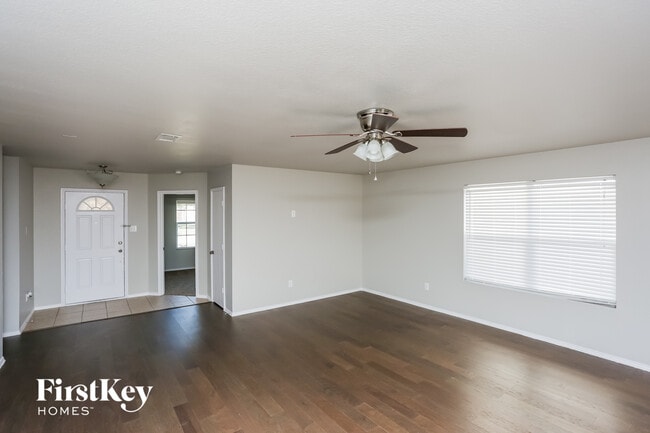 Foto del edificio - 10460 Winding Passage Way