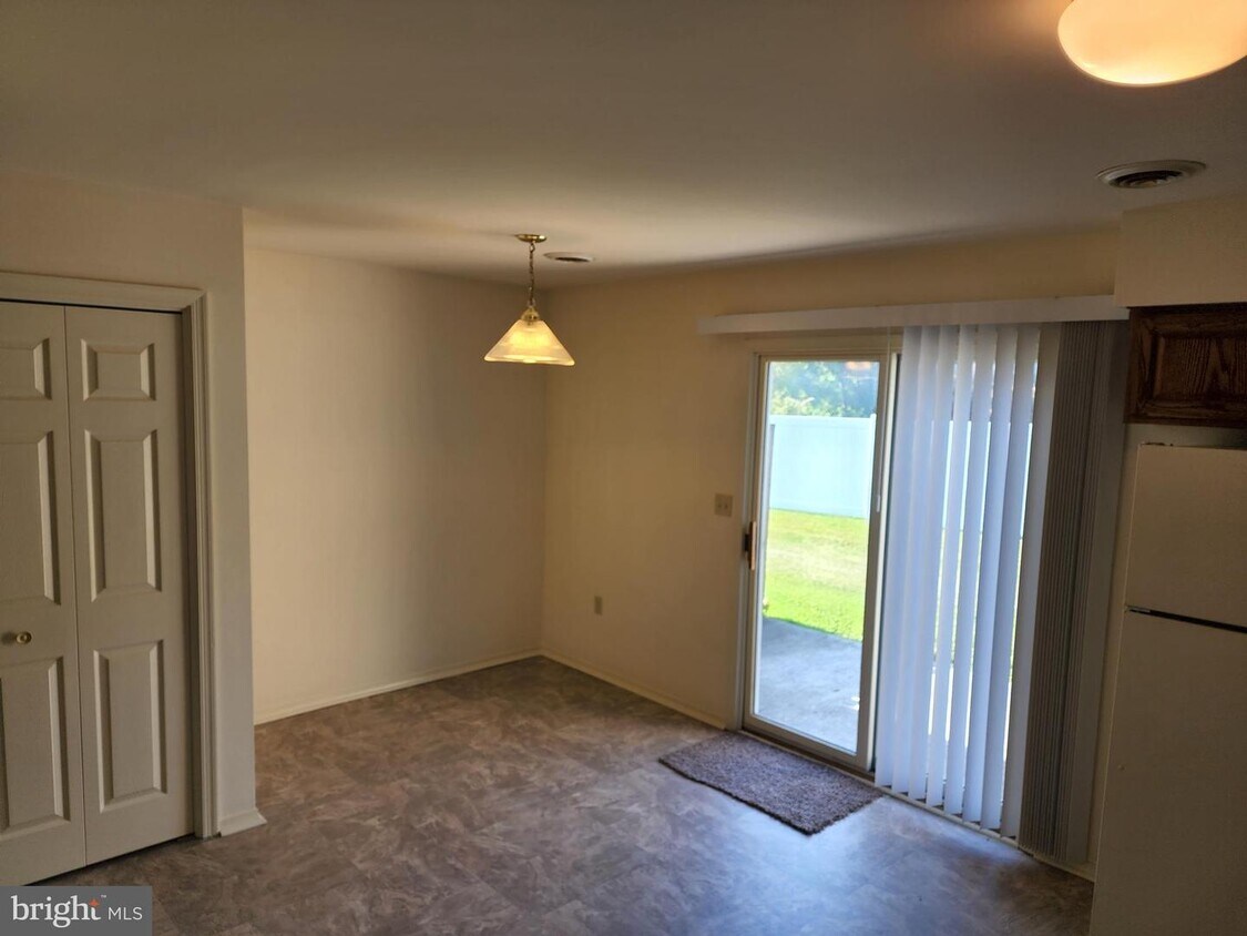 132 Furman Rd, Dillsburg, PA 17019 Townhouse for Rent in Dillsburg