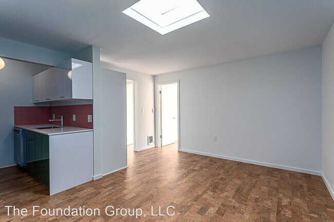 Foto del edificio - 9020 35th Ave SW