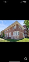 Building Photo - 8325 S Ingleside Ave