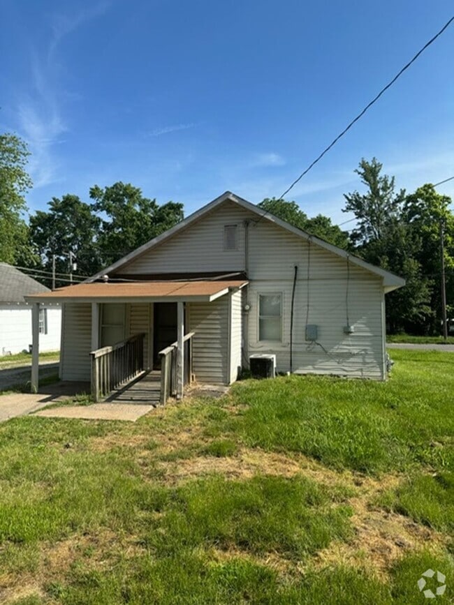 Building Photo - 500 W Worley St