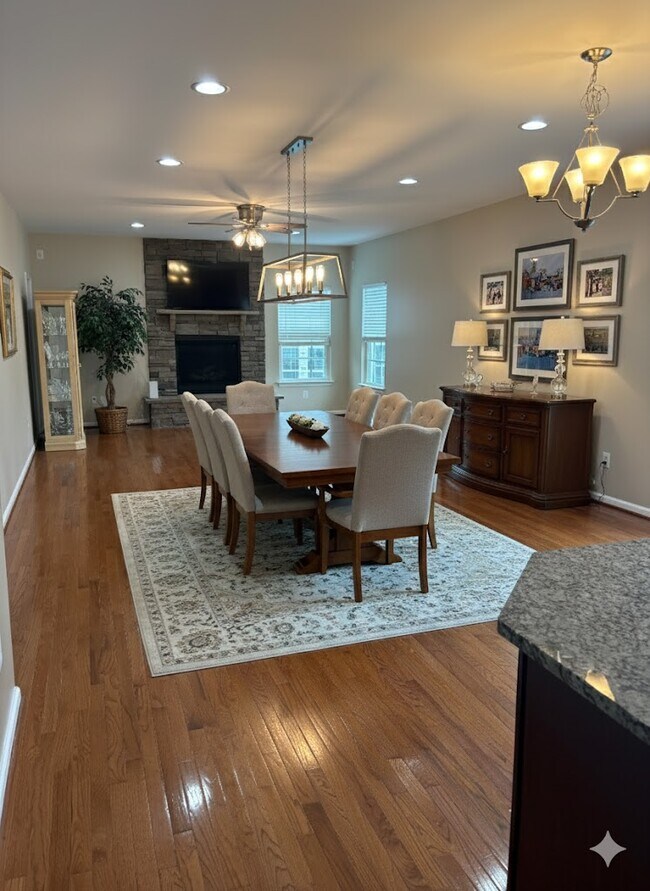 Foto del edificio - 1023 Anderson Pl SE