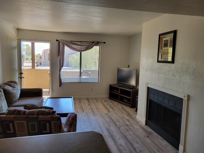 Living room - 5995 N 78th St