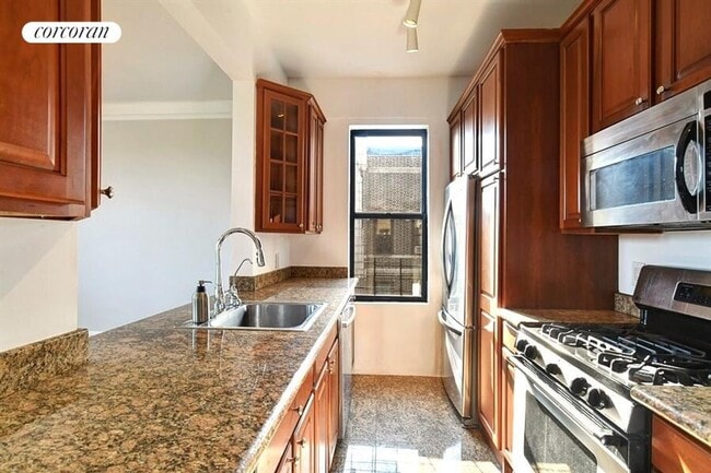 Building Photo - 255 Eastern Pkwy