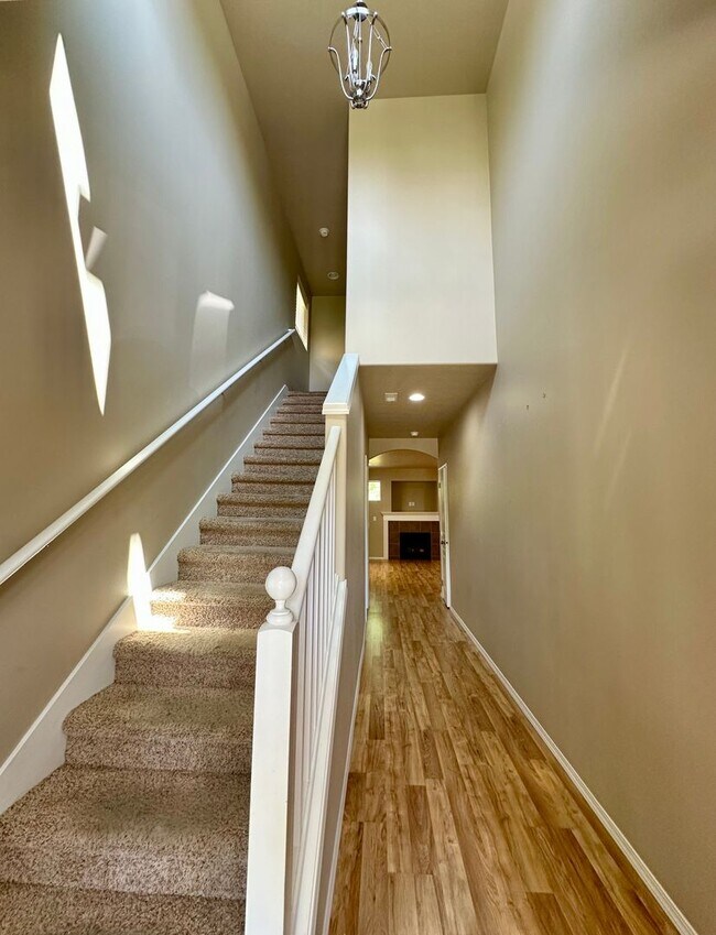 Foto del edificio - 61158 SW Teton Ln