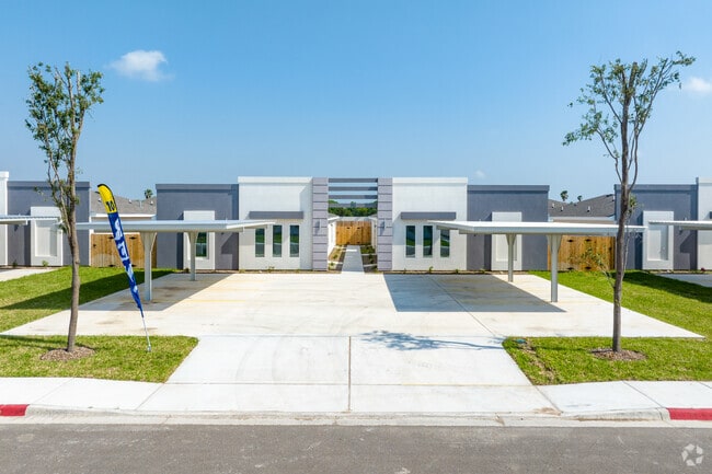 Main Entrance - 4212 La Vista Ave