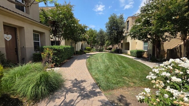 Building Photo - 31180 Lavender Ct