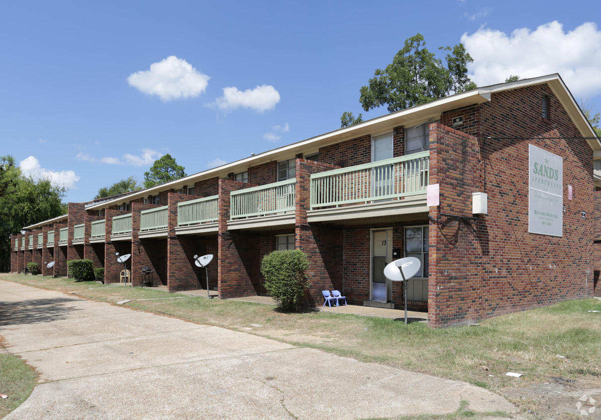 Primary Photo - The Sands Apartments