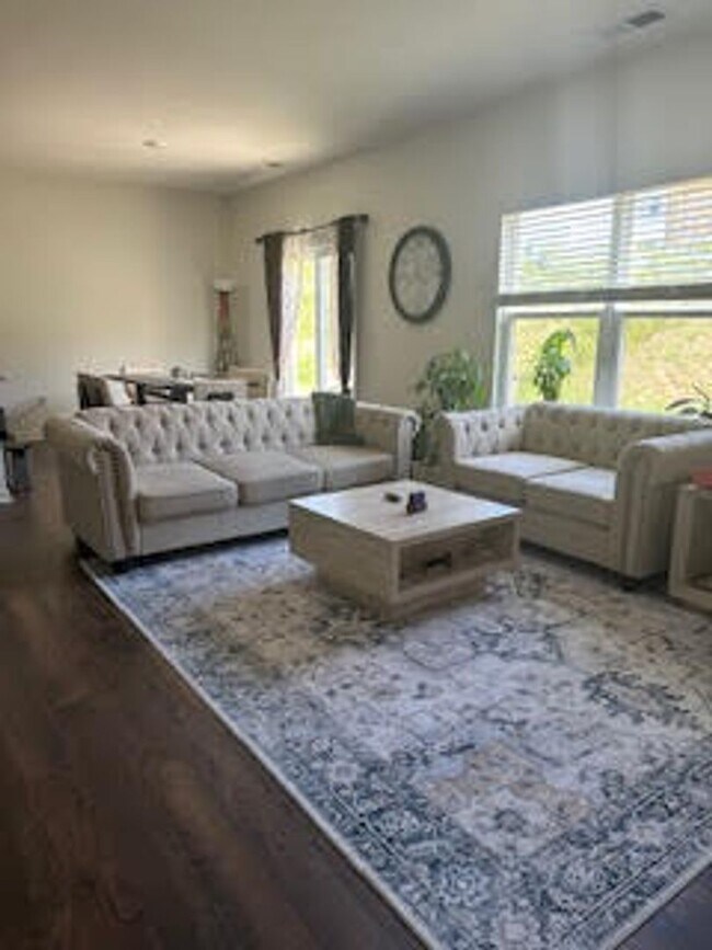 Foto del edificio - Knoxville 37932 - Beautiful New 5 bedroom,...