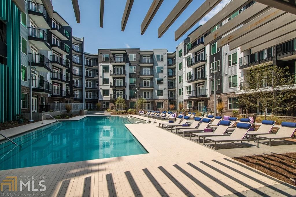 Foto principal - 5755 Glenridge Dr