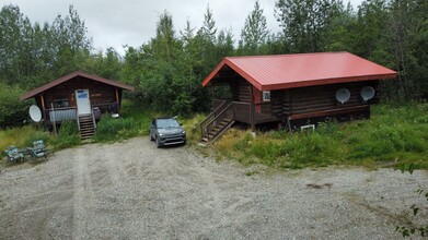 Building Photo - 2390 Richardson Hwy