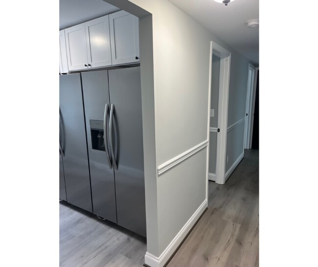 Foto del edificio - 4108 Groveland Ave