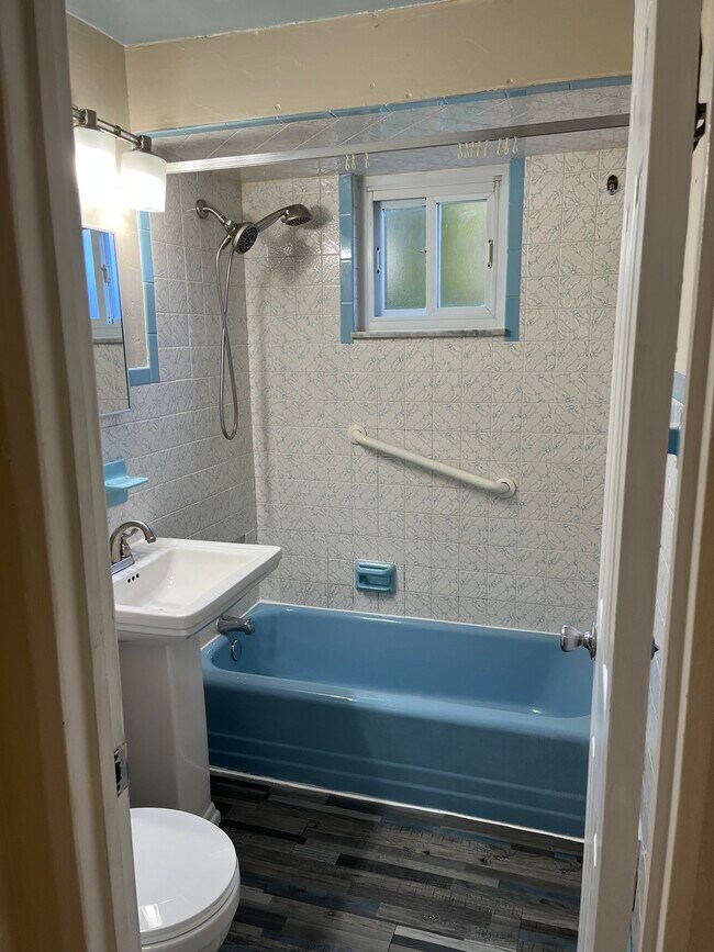 1330 Kinmount St, Pittsburgh, PA 15205 House Rental in Pittsburgh, PA