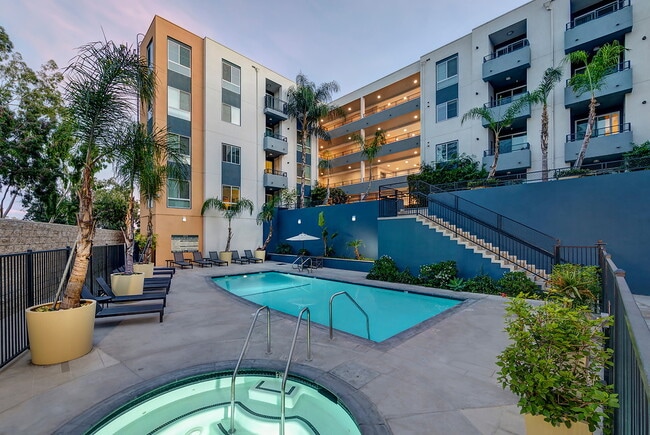 Foto del edificio - Ashton Sherman Village