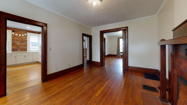 Foto del edificio - 155 E 13th Ave