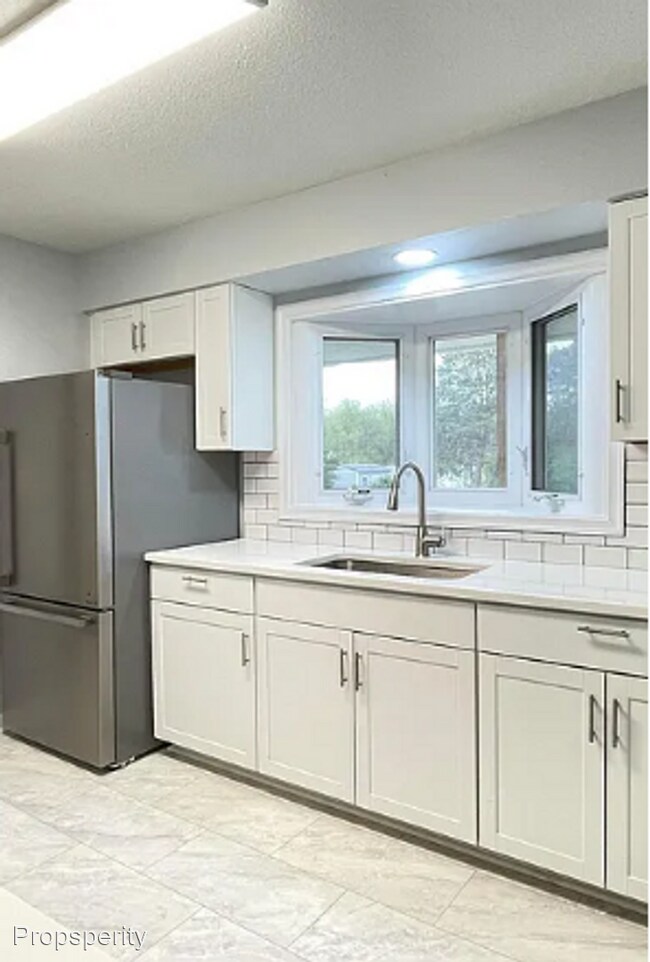 Foto del edificio - 3 br, 2 bath House - 10800 Martinsburg Road