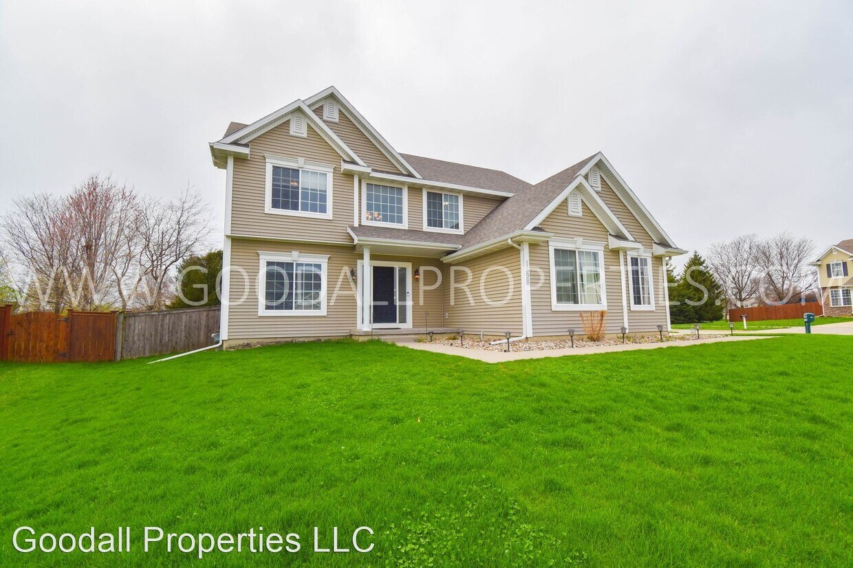 Primary Photo - 5 br, 3.5 bath House - 1598 Nine Iron Dr