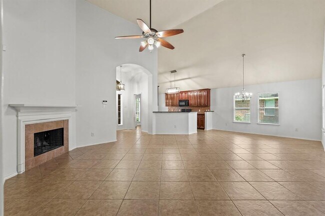 Building Photo - 17635 Arcadia Point Ln