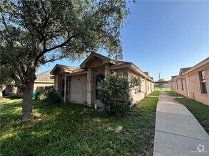 Building Photo - 1307 E Coyote St