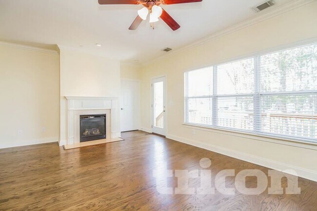 Building Photo - 3388 Redmon Hill
