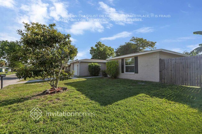 Foto del edificio - 9120 Crabtree Ln