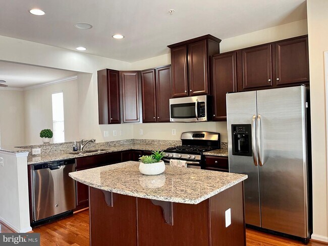 Foto del edificio - 1711 Spanish Oak Ct