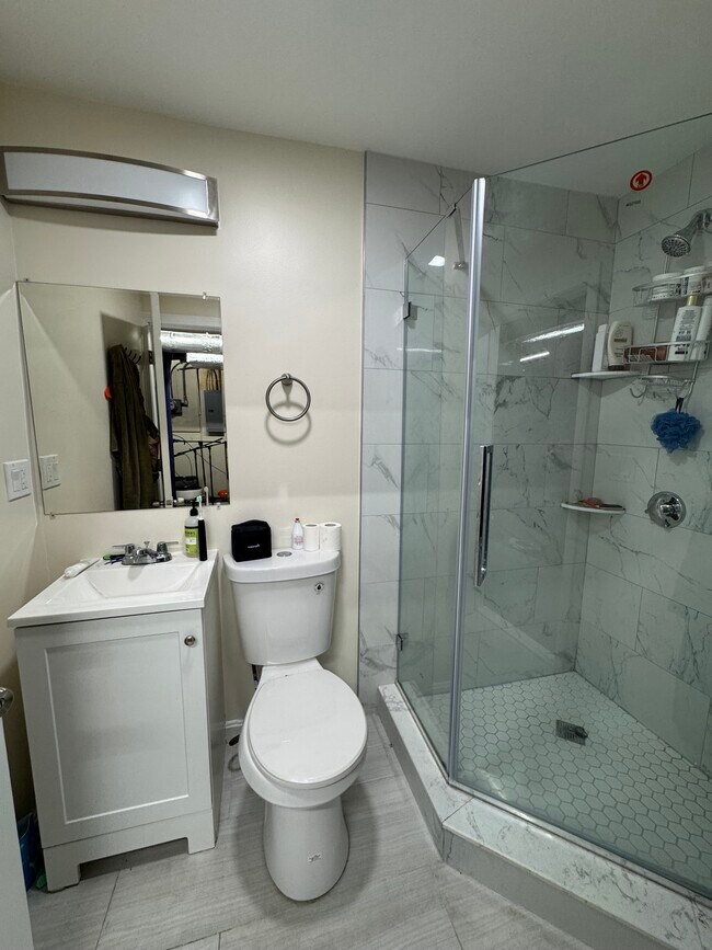 Foto del edificio - 18 Sawyer Ter