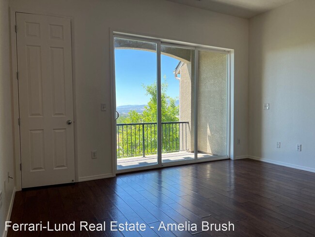 Building Photo - 2 br, 2.5 bath House - 3143 Sterling Ridge...