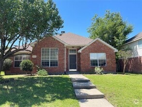 Building Photo - 9517 Thorncliff Dr