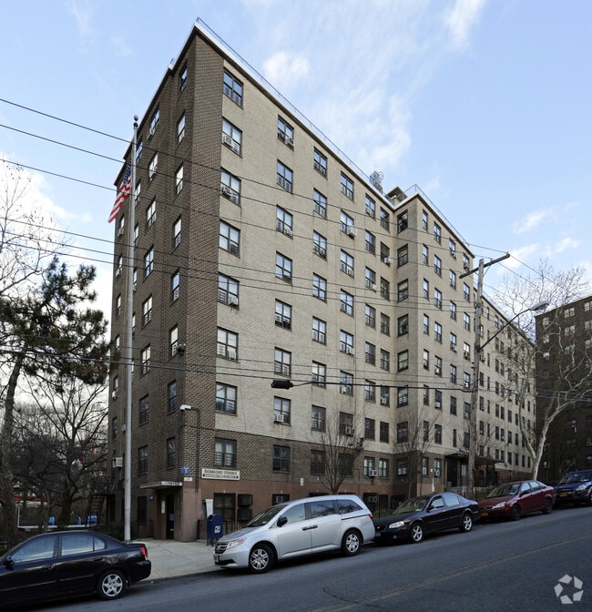 131151 Jersey St, Staten Island, NY 10301 Apartments Staten Island