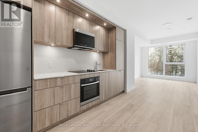 Building Photo - 25 Cordova Ave