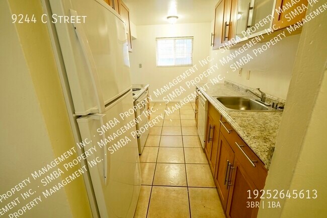 Foto del edificio - 9244 C St