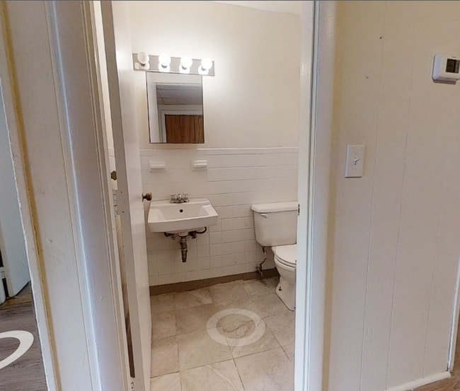 Building Photo - 1140 Commonwealth Ave