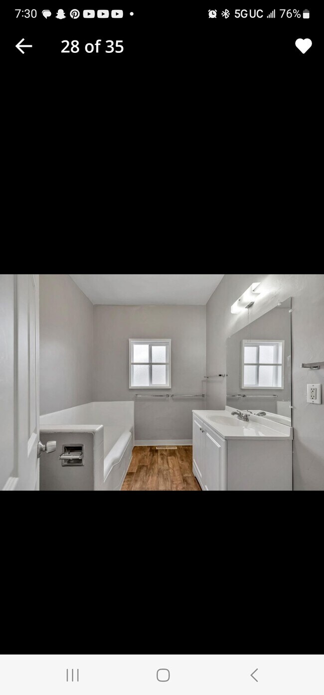 Building Photo - 224 Vermont Ave