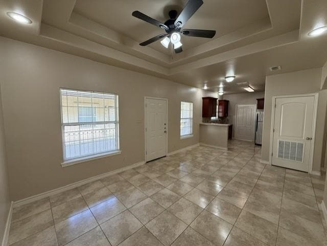 Building Photo - 710 Alta Vista Dr