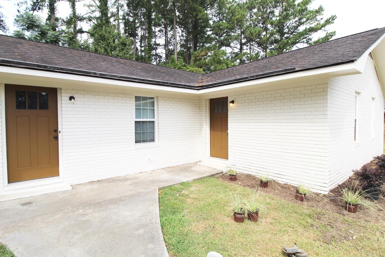 Foto principal - 21 Pinewood Ct