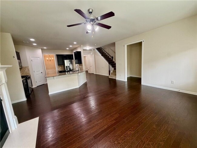 Foto del edificio - 4615 Woodbine Way