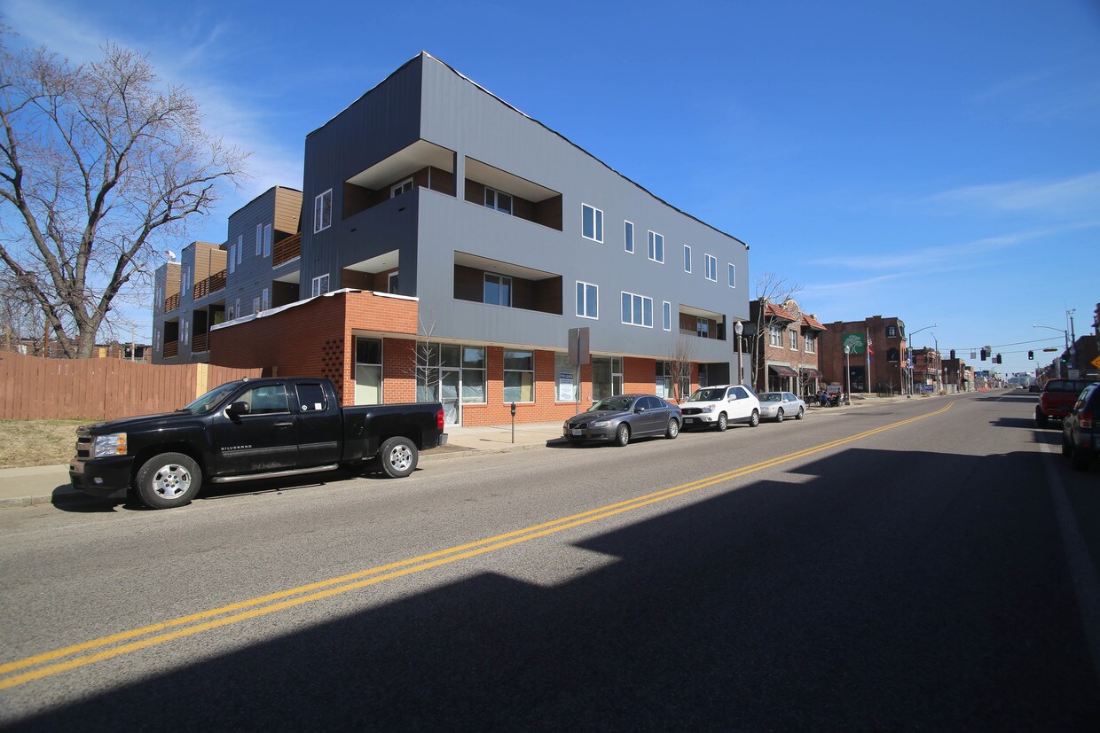 Foto principal - 4321 Manchester Ave