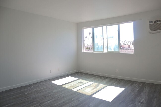 Foto del edificio - Bachelor Studio in Heart of Koreatown!