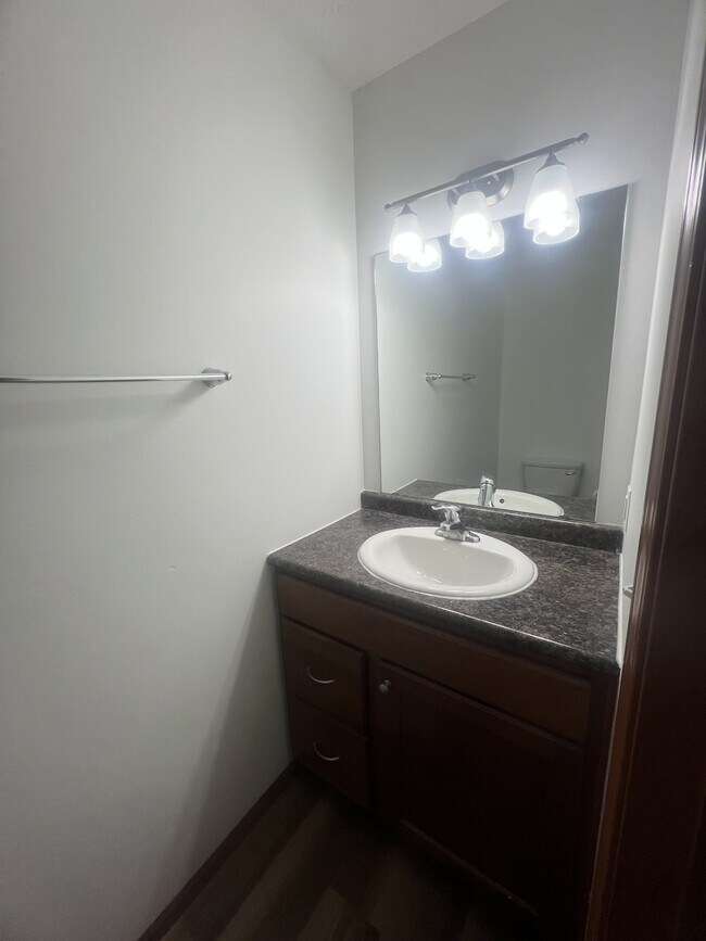 Foto del edificio - 4257 Estate Dr S