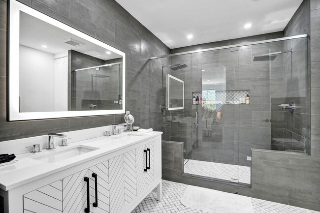 Photo - Riverland Road, Fort Lauderdale, FL 33312 - 5 BR 2 BA single-family home